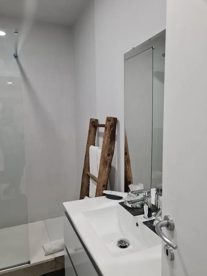 Varazze Suite Idromassaggio E Sauna